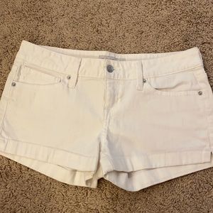 White size 28 Guess shorts - barely worn